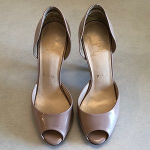 Christian Louboutin peep toe pumps sz 35.5